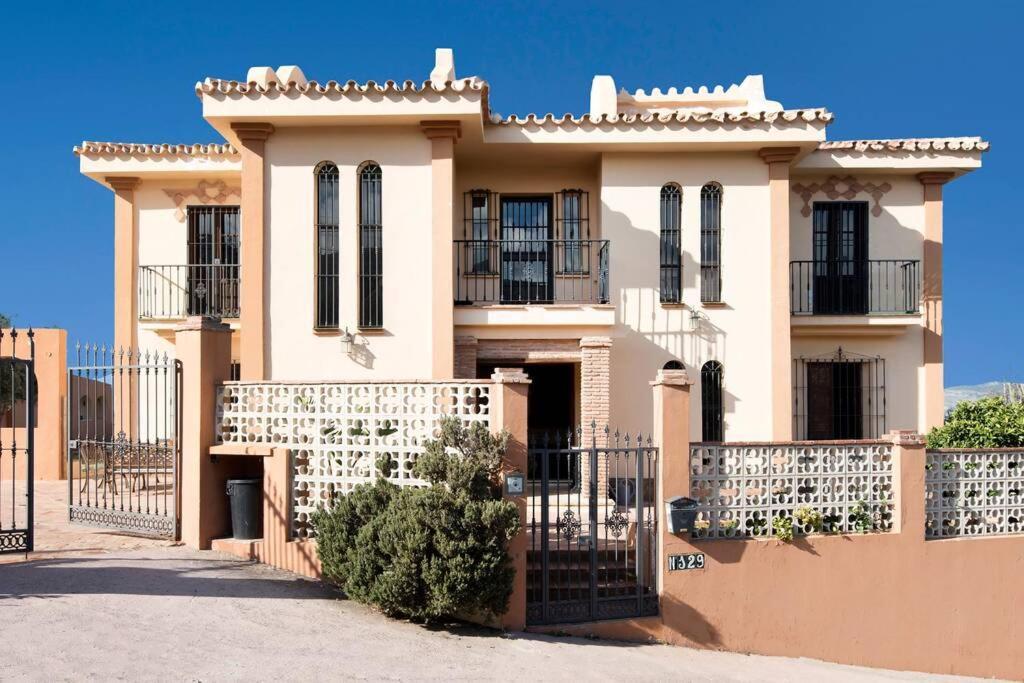 Preciosa Con Gran Piscina Y Fabulosas Vistas * Alhaurín de la Torre